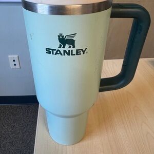 Stanley Green cup 40oz
